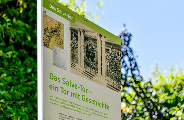 Info-Stelen für das Salve-Tor im Zoologischen Stadtgarten Karlsruhe
